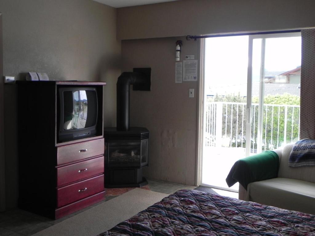 Destiny Beach Resort Osoyoos Kamer foto
