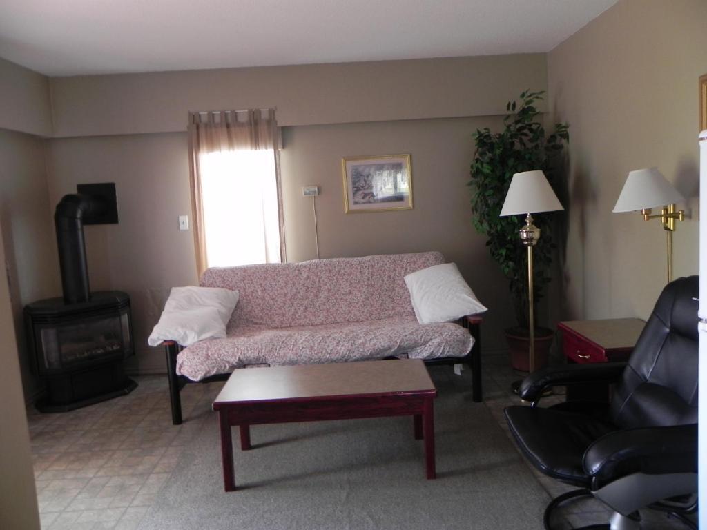 Destiny Beach Resort Osoyoos Kamer foto