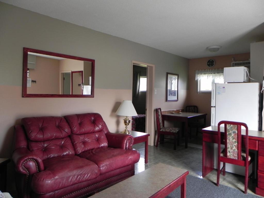 Destiny Beach Resort Osoyoos Kamer foto