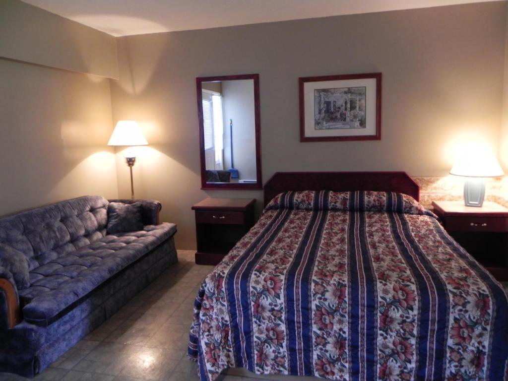 Destiny Beach Resort Osoyoos Kamer foto