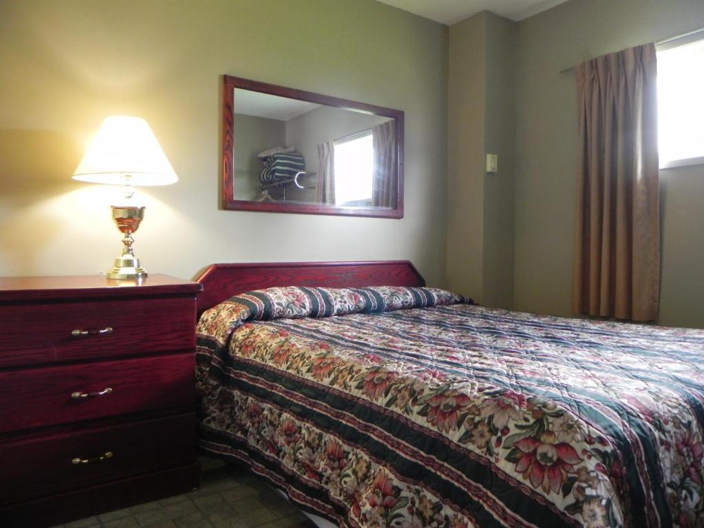 Destiny Beach Resort Osoyoos Kamer foto