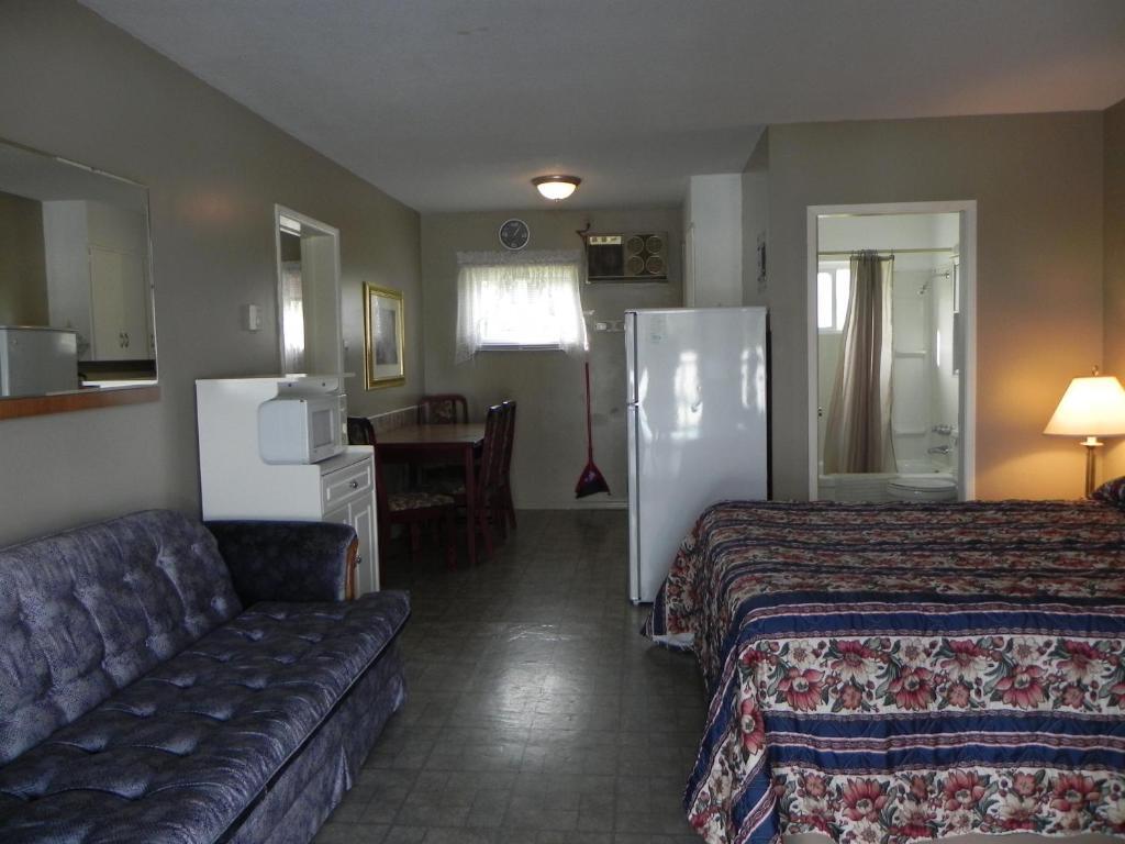 Destiny Beach Resort Osoyoos Kamer foto